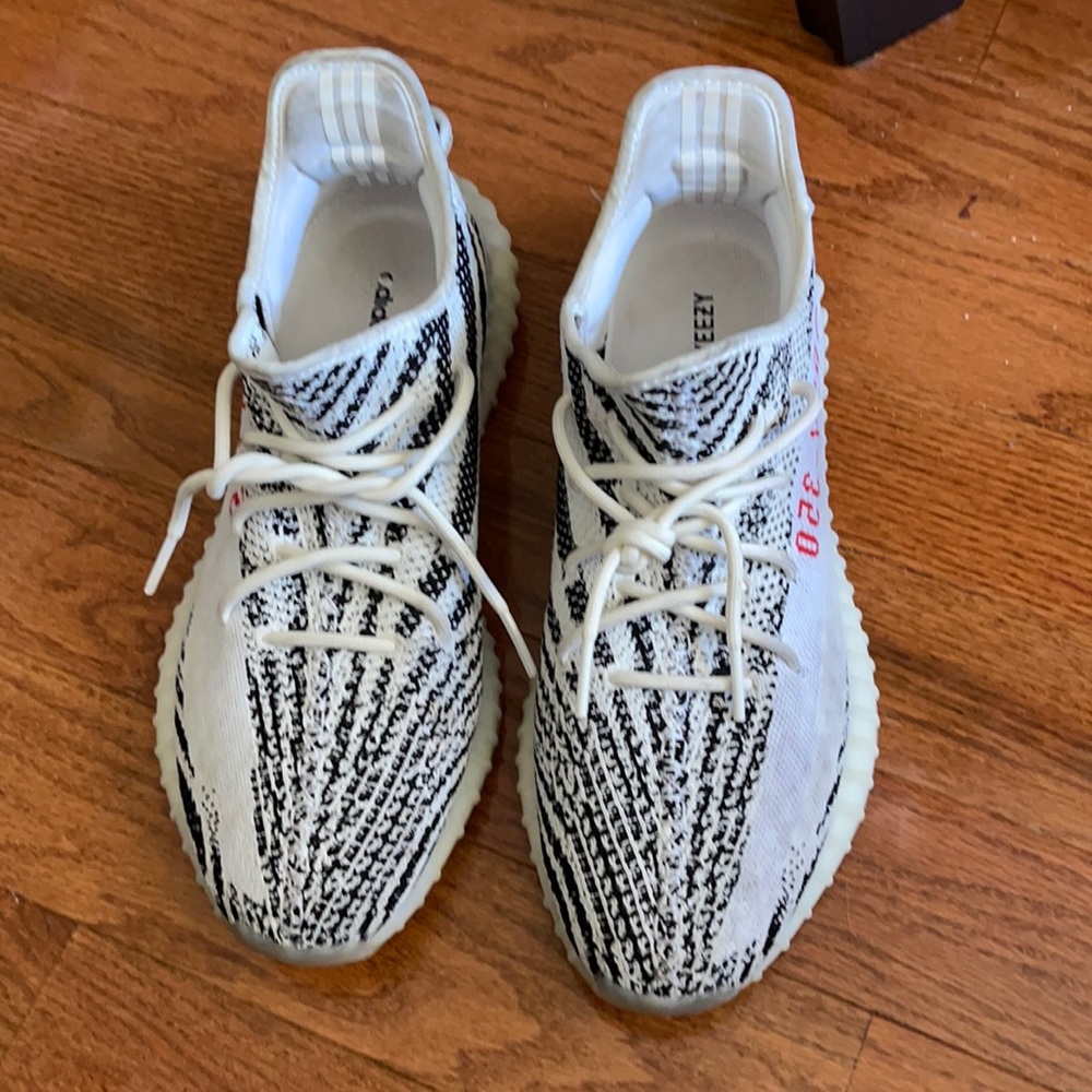 YEEZY BOOST 350 V2 'ZEBRA. Size 13
